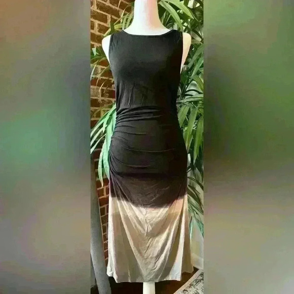 Athleta Dresses & Skirts - ATHLETA-Black and Gray Tie Dye Midi-Size M